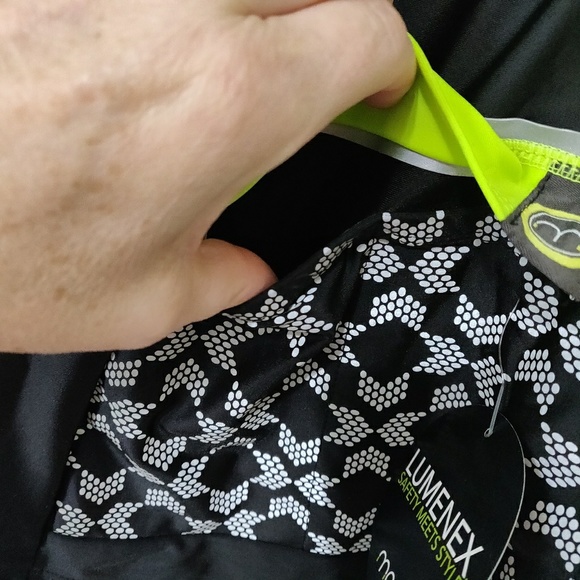 Moxie Cycling Hi-Visibility Tank - Size M - Picture 8 of 8